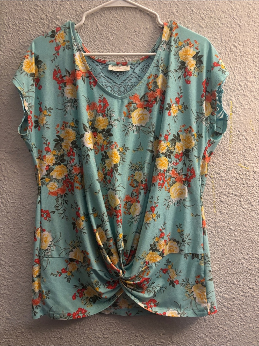 Bobbie Brooks Aqua Floral Twist-Front Blouse size large made in Lesotho